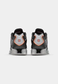 Nike Sportswear SHOX TL - Trainers - Light Smoke Grey/bright Mandarin/black -Modern Classic Shoes Store f35e6961580e44b5b473cd866f455864