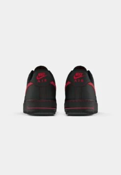 Nike Sportswear AIR FORCE 1 - Trainers - Black/university Red 15 Nike Sportswear AIR FORCE 1 - Trainers - Black/university Red -Modern Classic Shoes Store f5860eb6820346178b102ee6e0883494