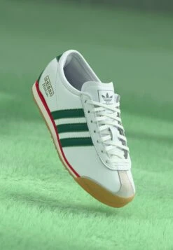 Adidas Originals ITALIA 70S UNISEX - Trainers - Footwear White/collegiate Green