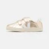 Veja Small Esplar- Trainers - Platine/White
