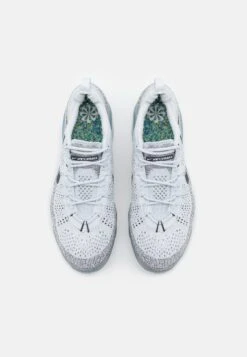 Nike Sportswear Air Vapormax 223 Fk Nn - Trainers - Pure Platinum/White/Anthracite -Modern Classic Shoes Store f85a50296b7349f19bb3ae6ca197b4c8