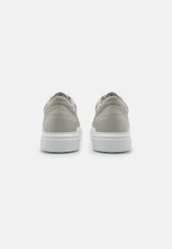 COPENHAGEN Cph111 - Trainers - Light Grey -Modern Classic Shoes Store f9b21ea4138c43338ace746fd71adcae