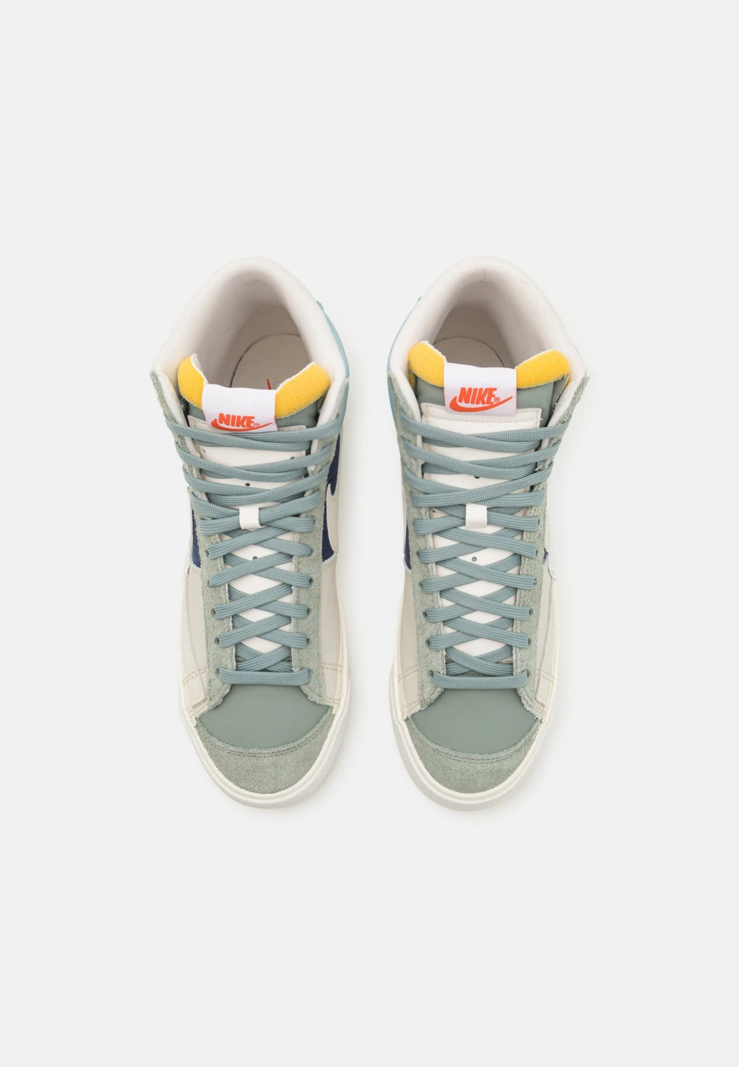 Nike Sportswear Blazer Mid 77 Pro Club - High-Top Trainers - Mica Green/Light Bone/Midnight Navy/Ocean Bliss/Sail 4 Nike Sportswear Blazer Mid 77 Pro Club - High-Top Trainers - Mica Green/Light Bone/Midnight Navy/Ocean Bliss/Sail - Image 4