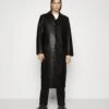 Han Kjøbenhavn Slim Coat - Leather Jacket - Black